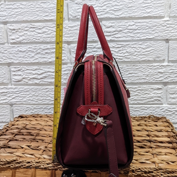 NWT Kate Spade red currant pebbled leather MD satchel - Picture 8 of 11